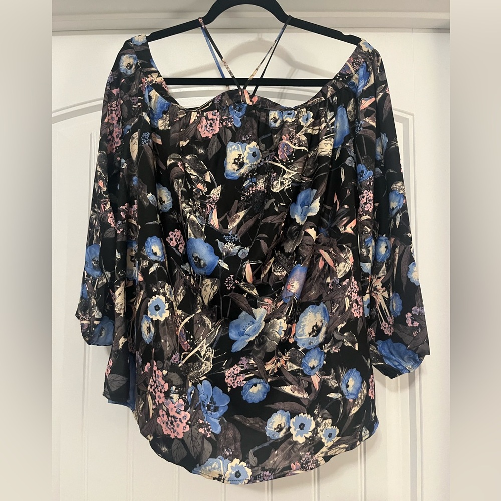 Women’s blouse